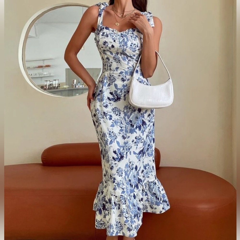 SHEIN Blue and White Floral Maxi Dress